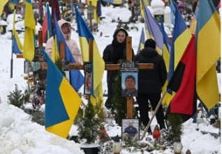 ukrajina hřbitov 0224.jpg